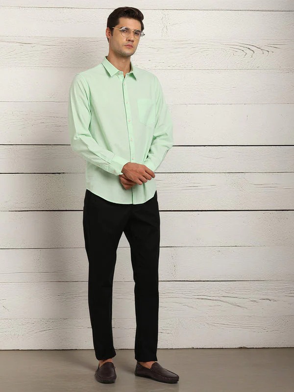 Indian Terrain Men's Regular Fit Full Sleeve Solid Green Shirt